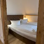 Fasa Lodge